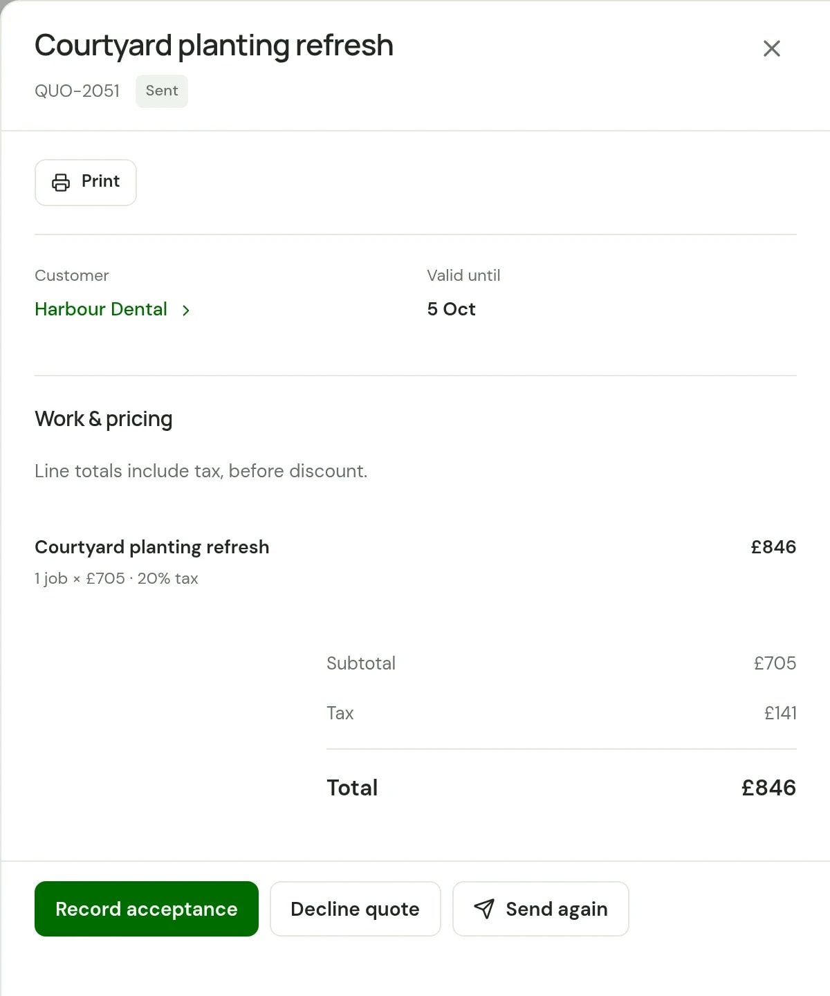 A quote in TradeSender, with its lines, tax, total and the buttons to record acceptance or send it again.